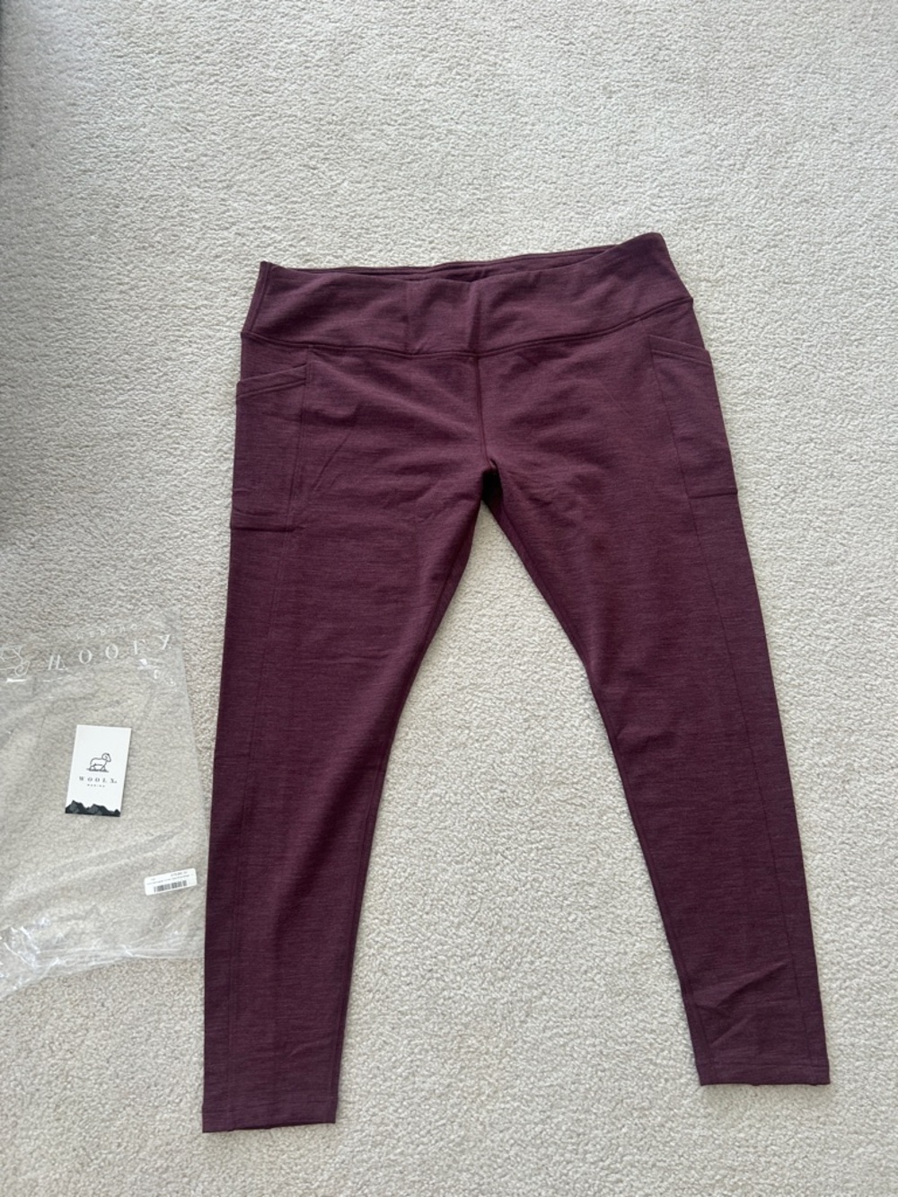 Woolx Frost duralite leggings size 1x, grape heather (pink/purple/maroon color)